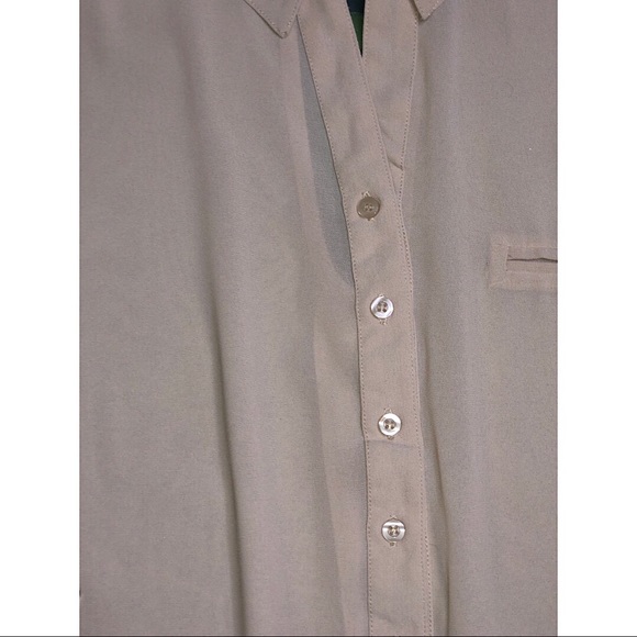 Sleeveless Sheer Button up Blouse Medium - Picture 5 of 7